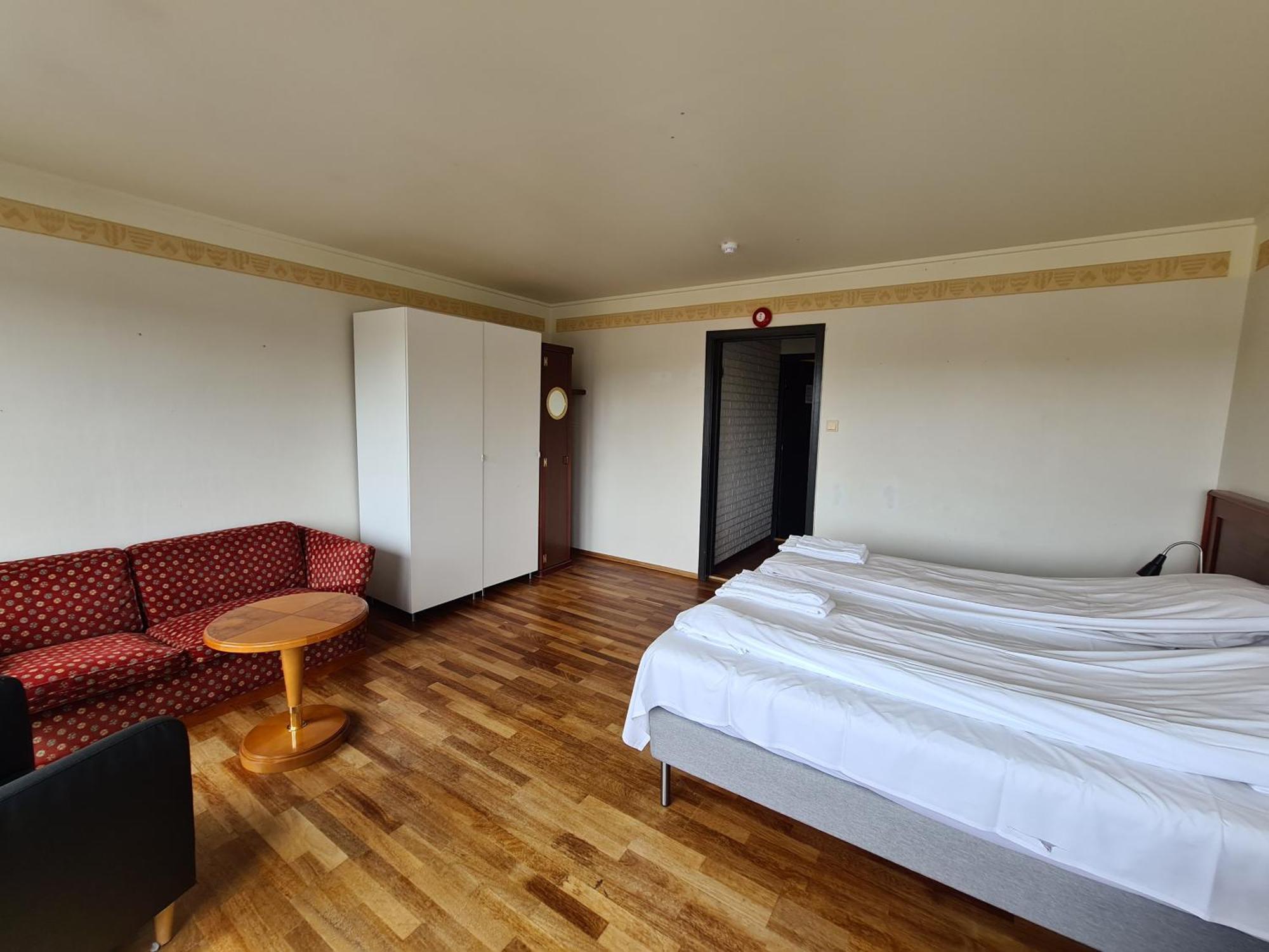 Skap Hostel Mandal Bagian luar foto