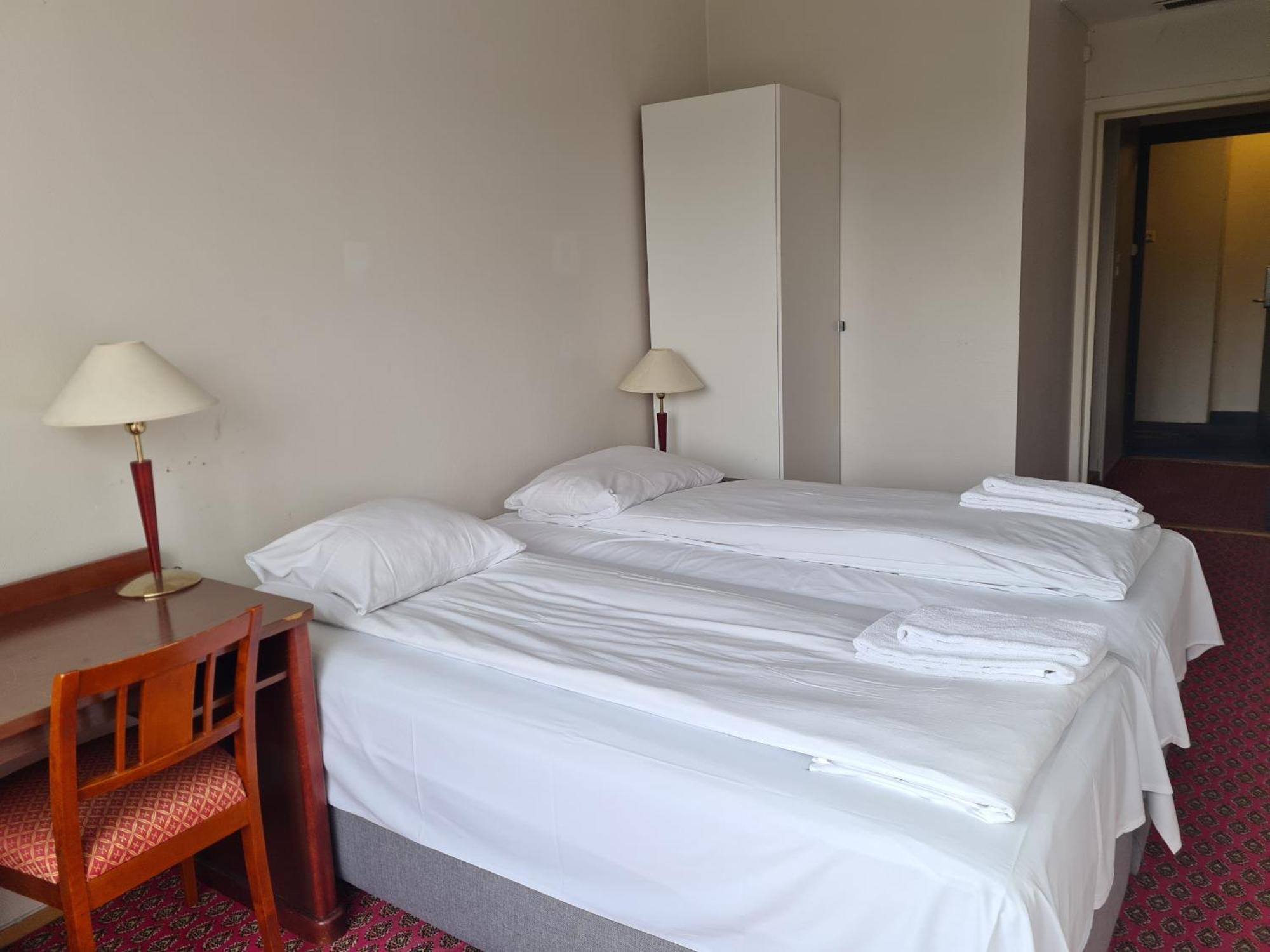 Skap Hostel Mandal Bagian luar foto